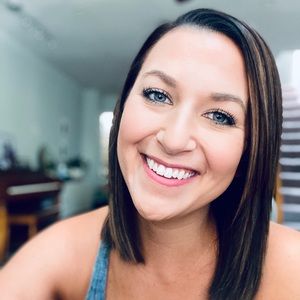 Meet your Posher, Shelby